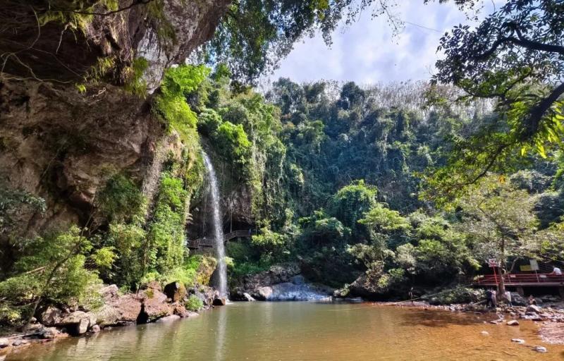 幽谷飞练访南牛&mdash;&mdash;记南牛山雨松沟的山水密码