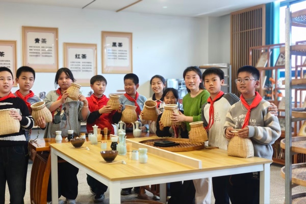 1775178493372894.jpg 微信图片_20260402185626_214_2193.jpg